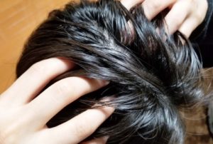 育毛マッサージの効果と育毛効果を実感する正しいやり方
