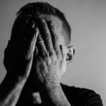 薄毛が原因でうつになる人もいる|適切な対処法とは?